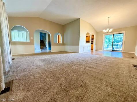 28096 Edgepark Drive North Olmsted OH 44070