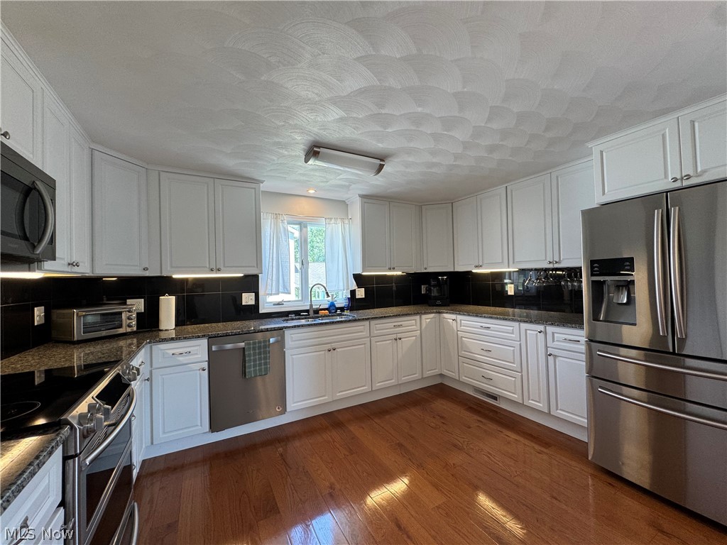232 Eleanor Street Mingo Junction OH 43938