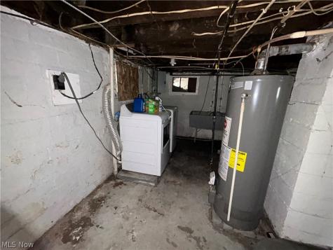 1467 E 173rd Street Cleveland OH 44110