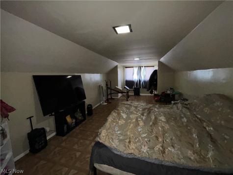 1467 E 173rd Street Cleveland OH 44110