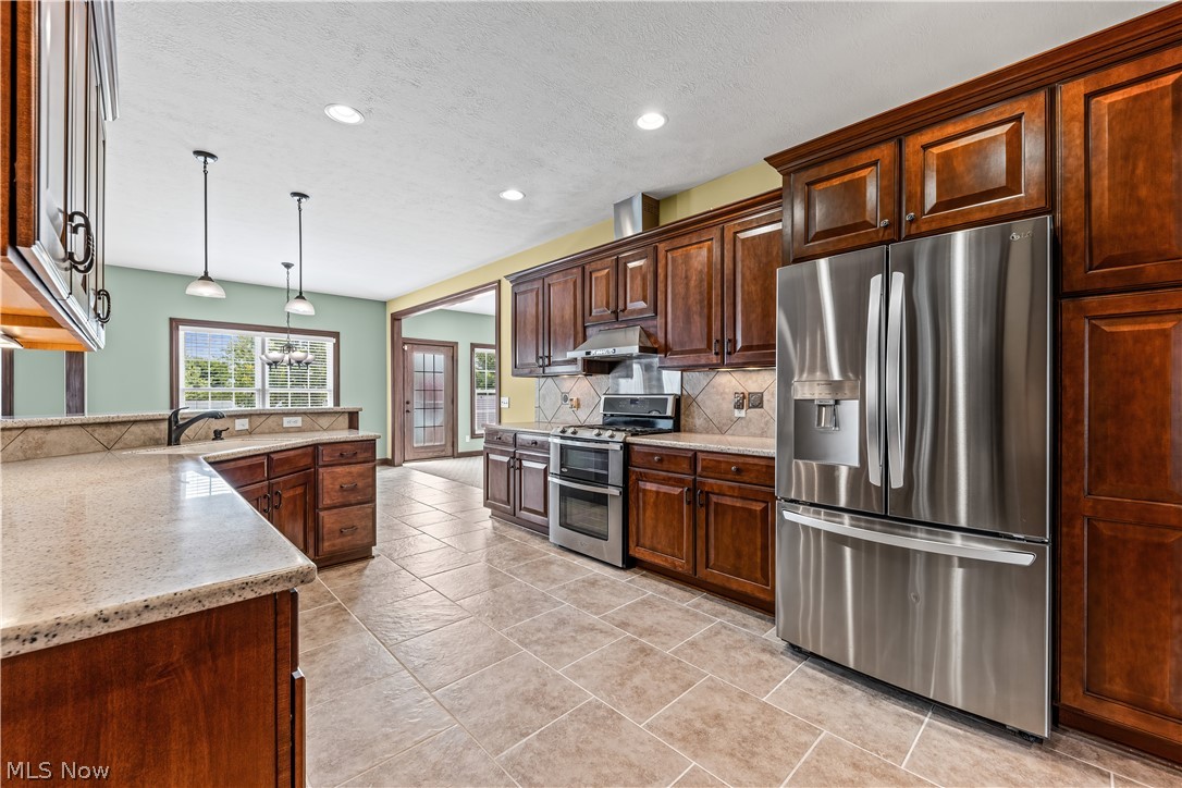 8458 Sandbridge Street NW Massillon OH 44646