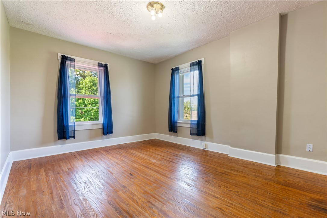 10725 Lisbon Street Louisville OH 44641