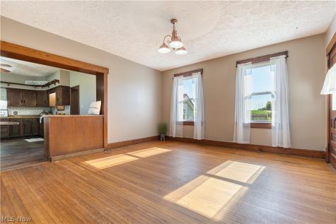 10725 Lisbon Street Louisville OH 44641