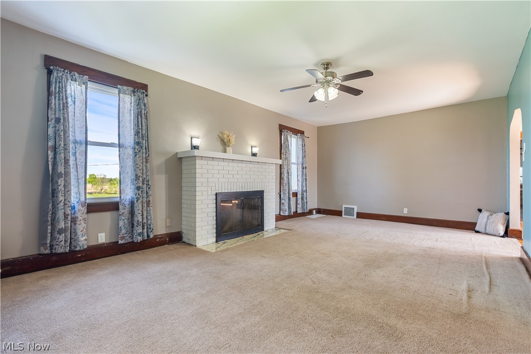 10725 Lisbon Street Louisville OH 44641
