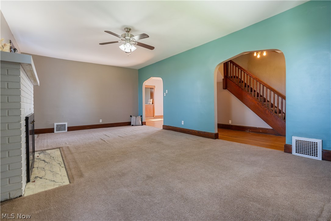 10725 Lisbon Street Louisville OH 44641