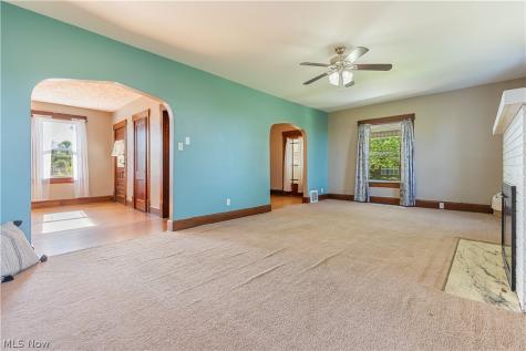 10725 Lisbon Street Louisville OH 44641