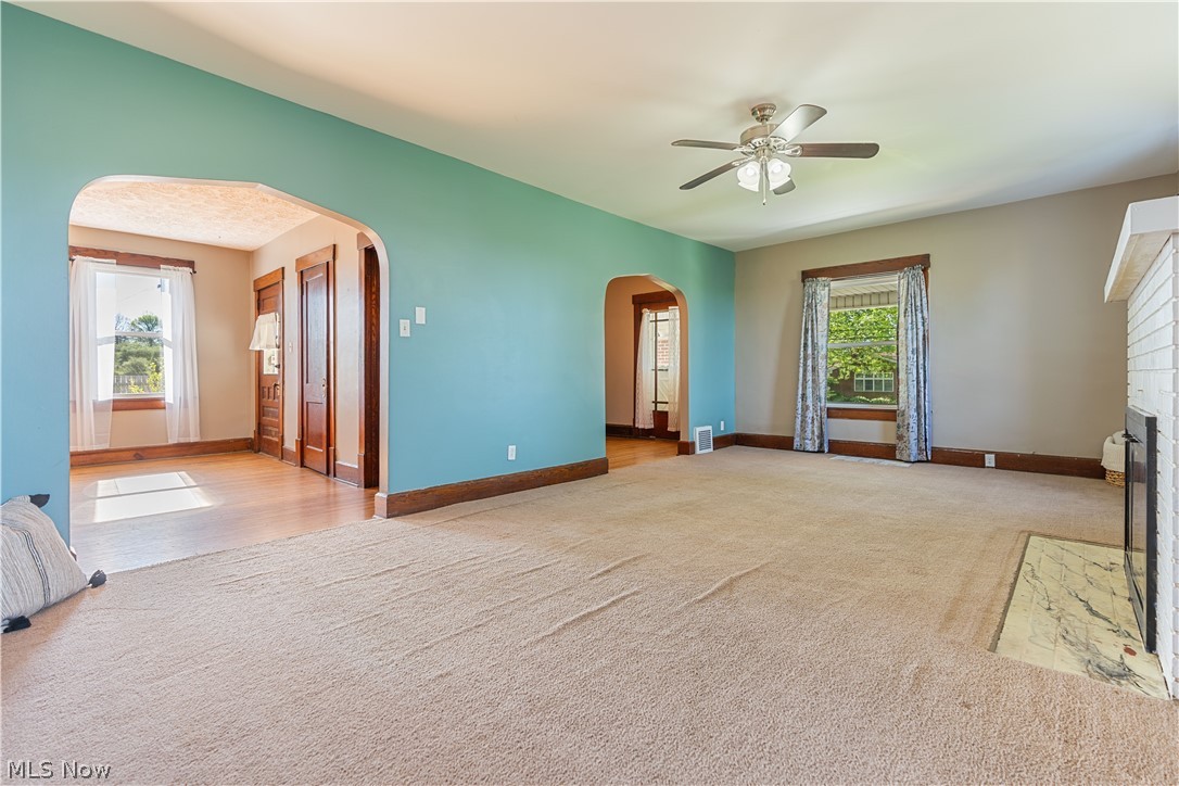 10725 Lisbon Street Louisville OH 44641