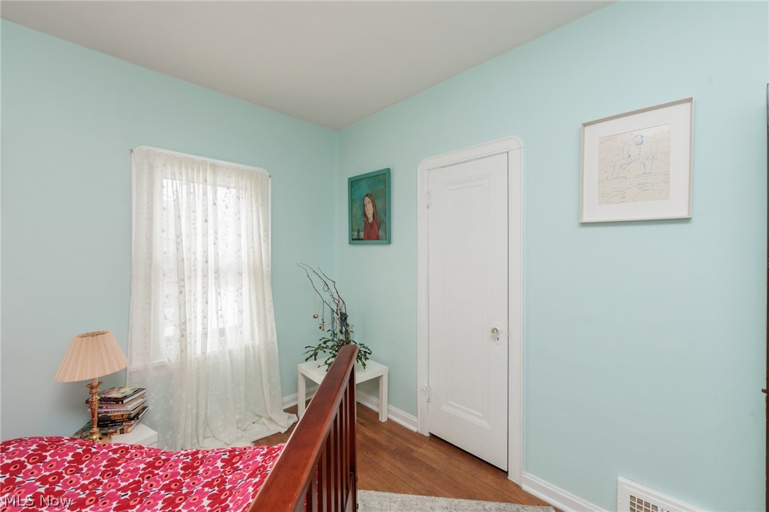 5601 Delora Avenue Cleveland OH 44144