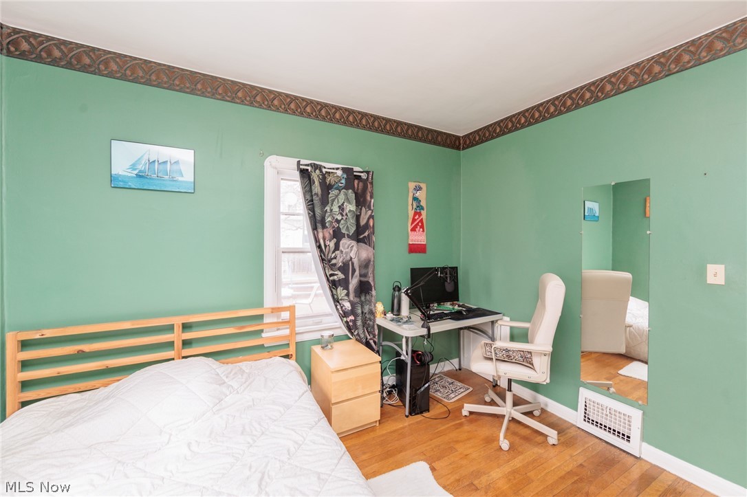 5601 Delora Avenue Cleveland OH 44144