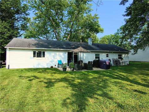 2090 Pinewood Drive Brunswick OH 44212