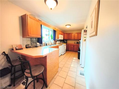 2090 Pinewood Drive Brunswick OH 44212
