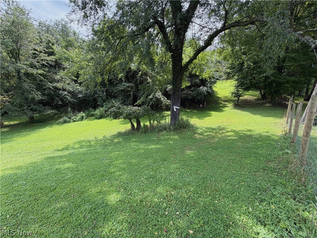 15911 Johnson Road Lisbon OH 44432
