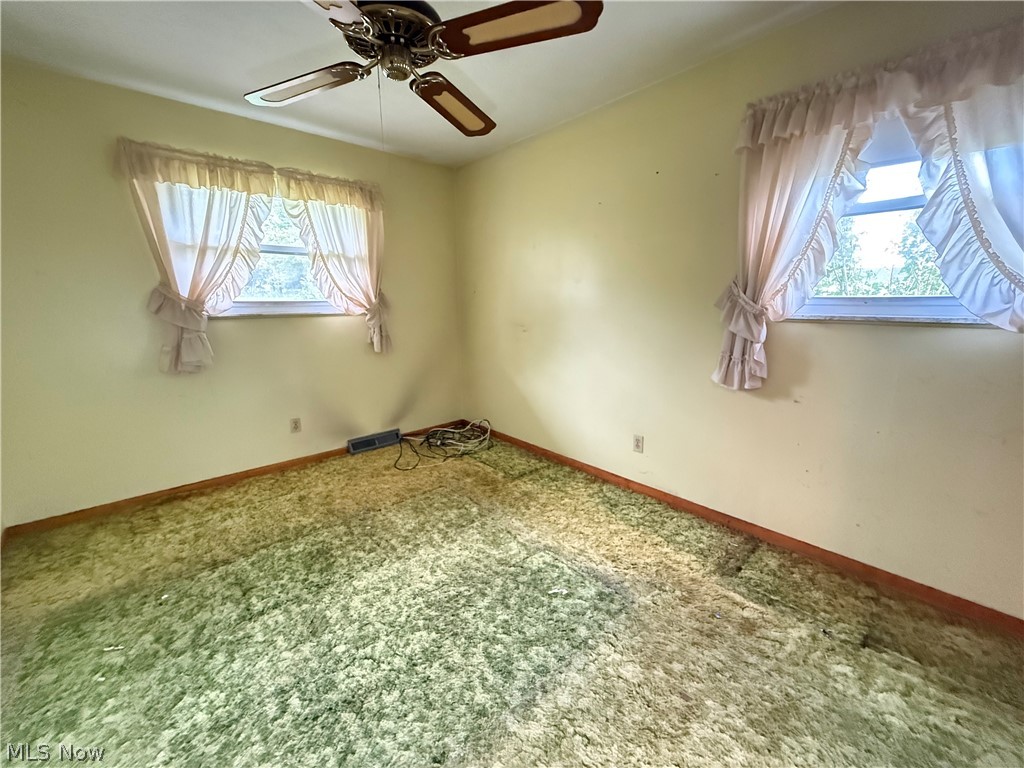 15909 Gar Highway Montville OH 44064