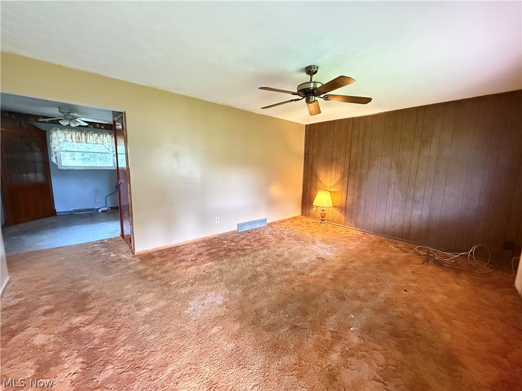 15909 Gar Highway Montville OH 44064