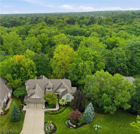 411 Stonebridge Drive Amherst OH 44001
