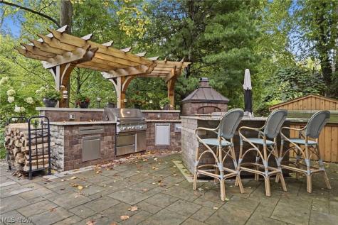 411 Stonebridge Drive Amherst OH 44001