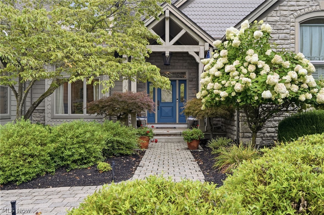 411 Stonebridge Drive Amherst OH 44001