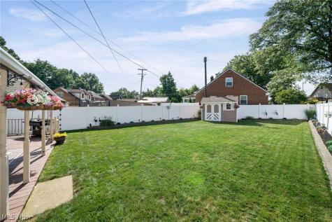 6110 Brookside Drive Cleveland OH 44144