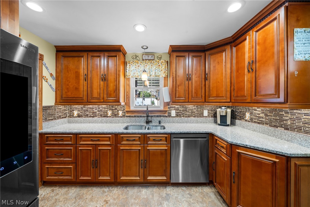 6110 Brookside Drive Cleveland OH 44144
