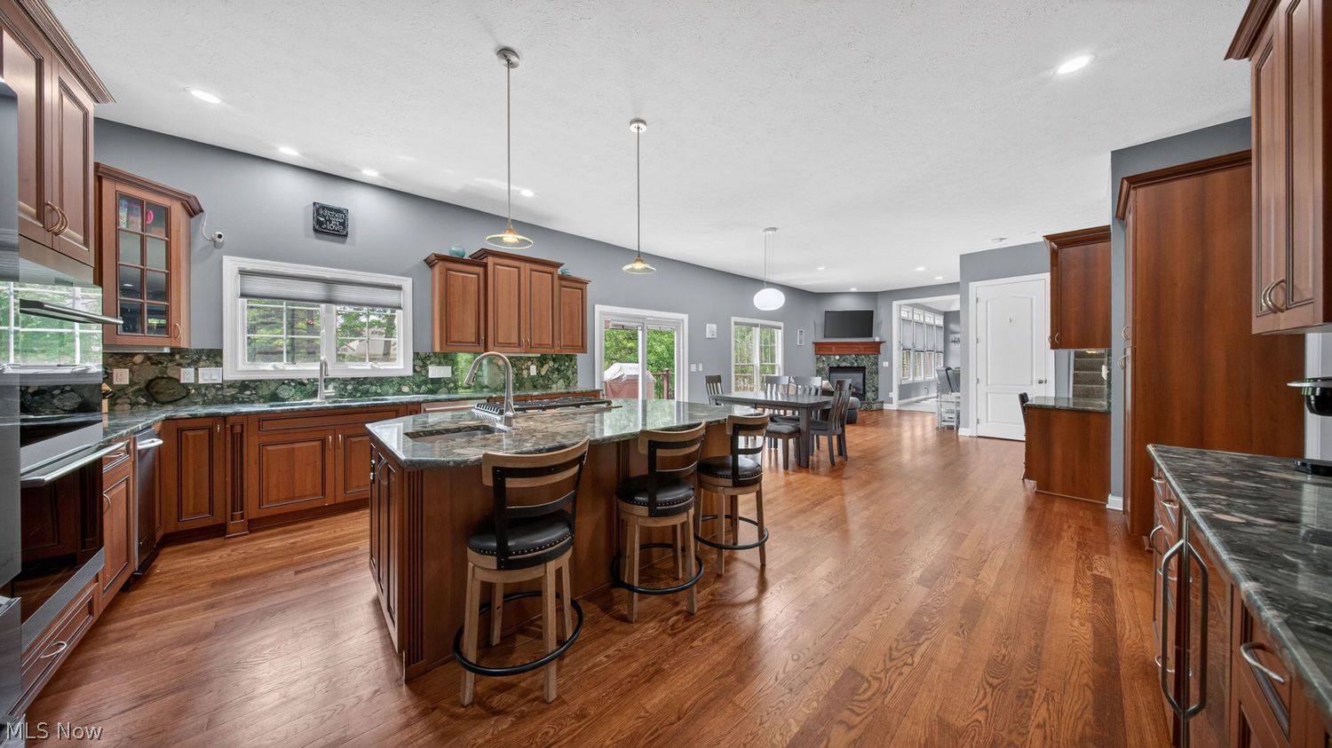 6548 Sherborne Lane Hudson OH 44236