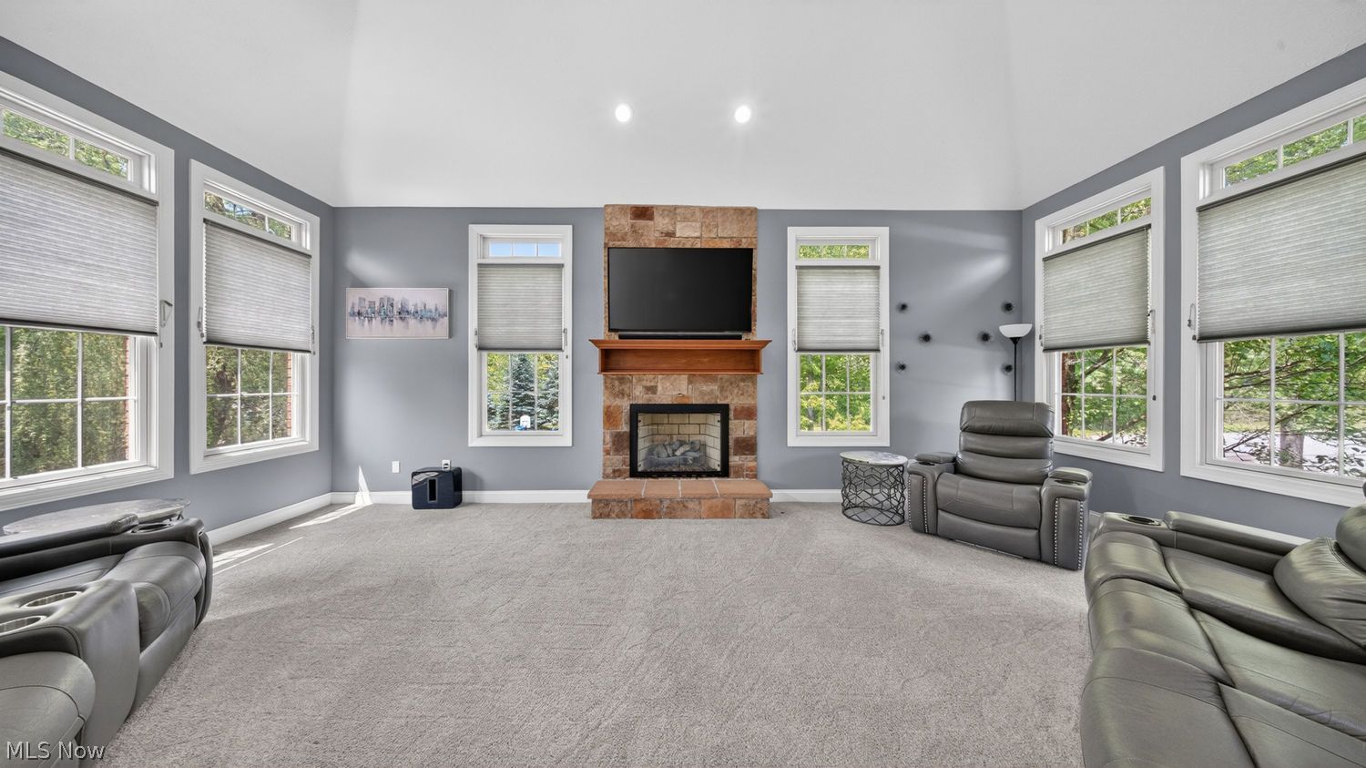 6548 Sherborne Lane Hudson OH 44236