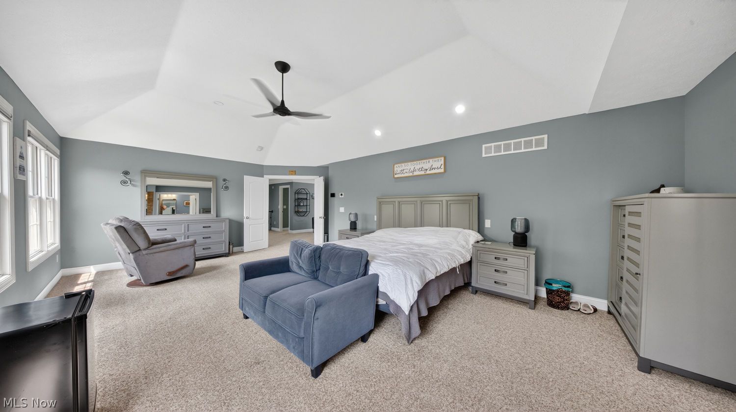 6548 Sherborne Lane Hudson OH 44236