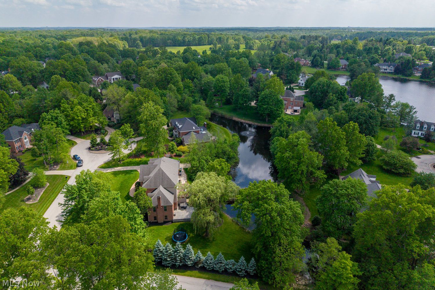 6548 Sherborne Lane Hudson OH 44236