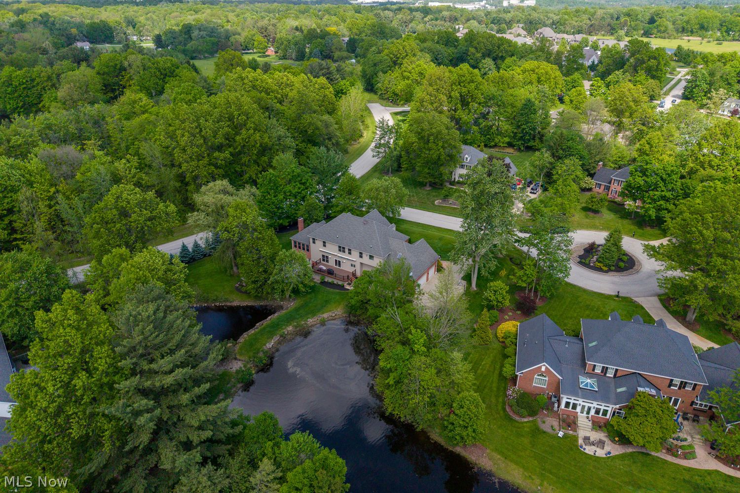 6548 Sherborne Lane Hudson OH 44236