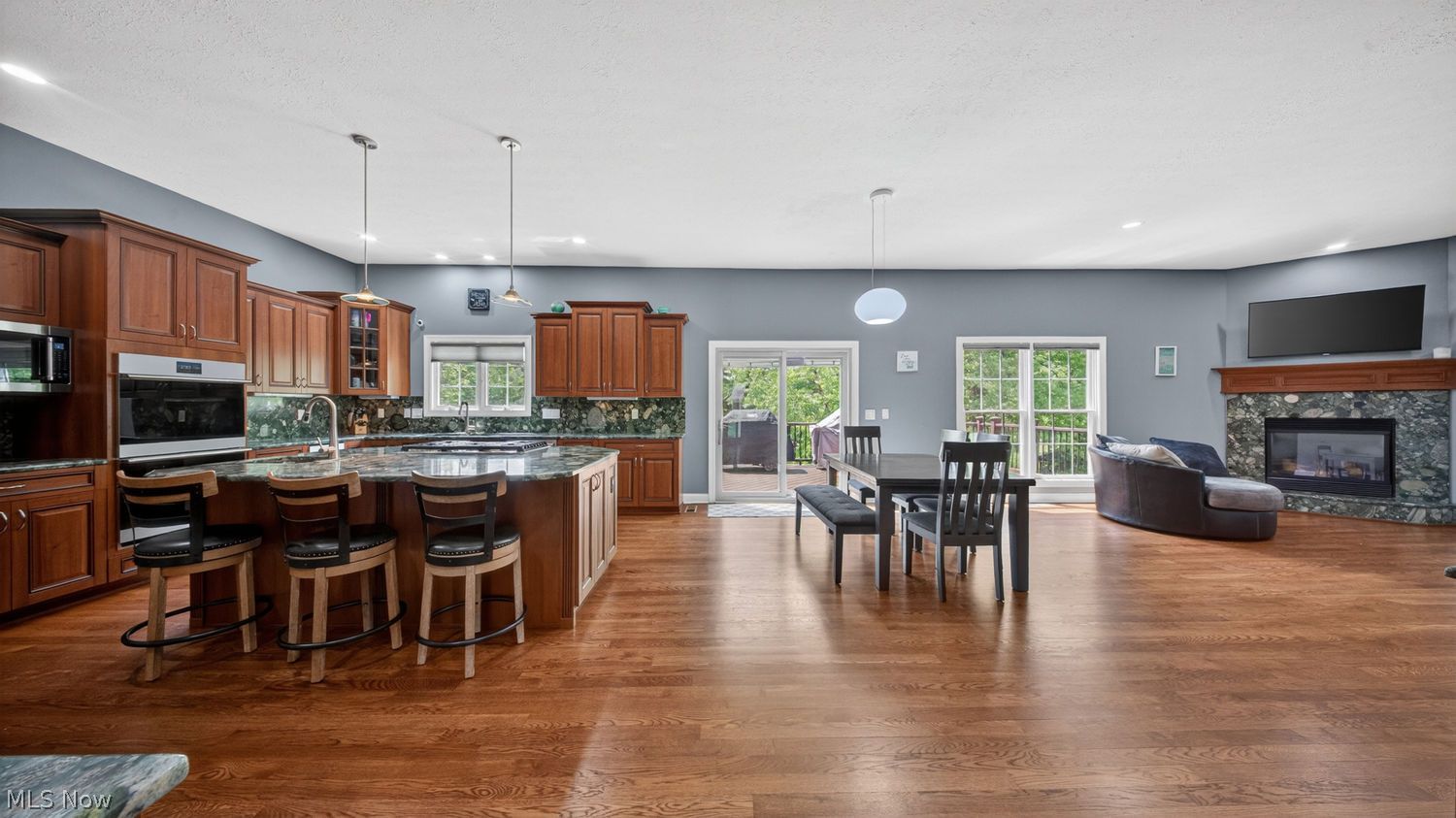 6548 Sherborne Lane Hudson OH 44236