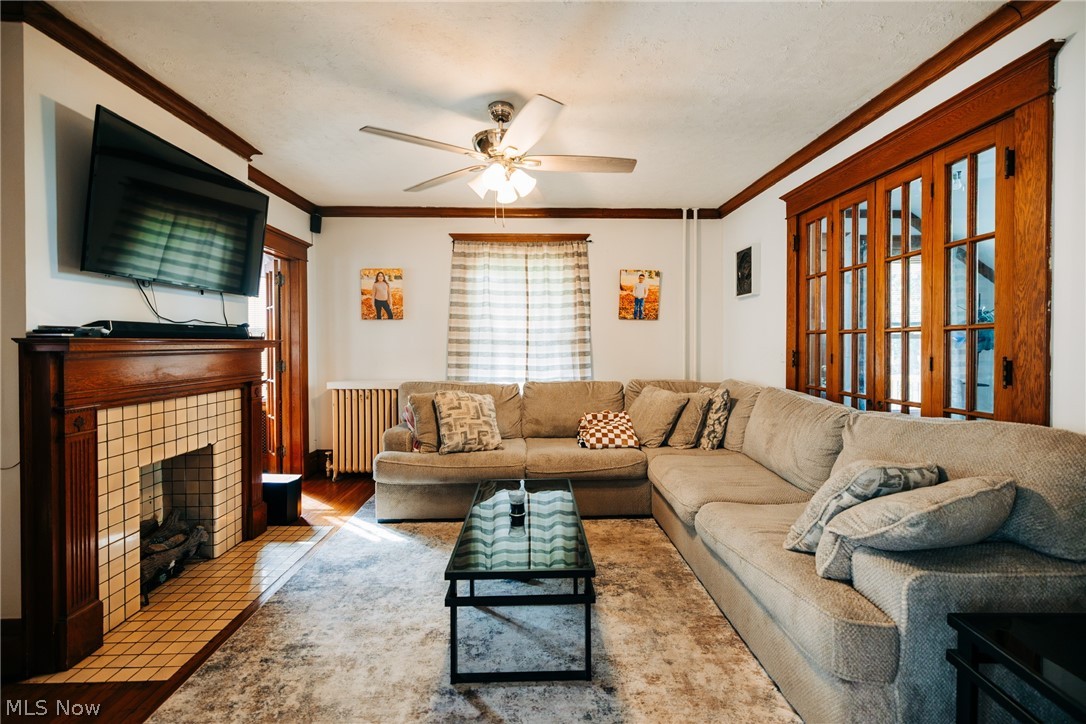 424 S 4th Street Coshocton OH 43812