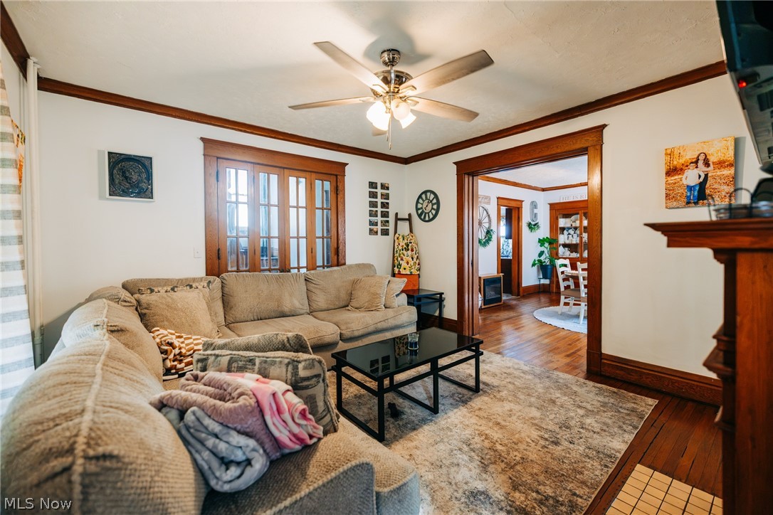 424 S 4th Street Coshocton OH 43812