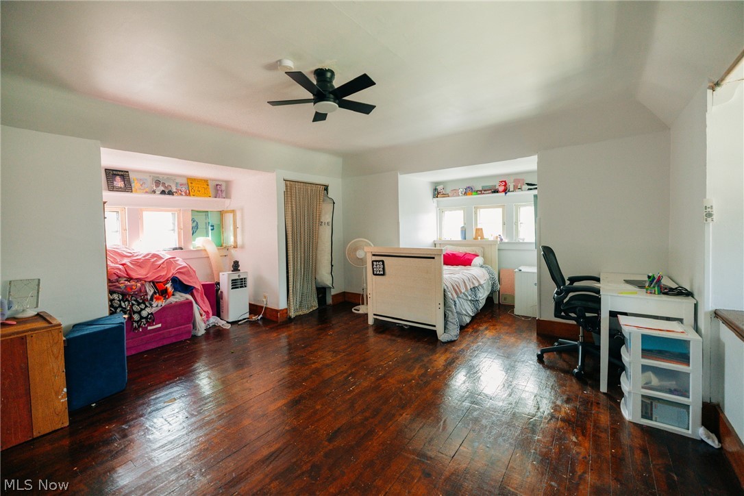424 S 4th Street Coshocton OH 43812