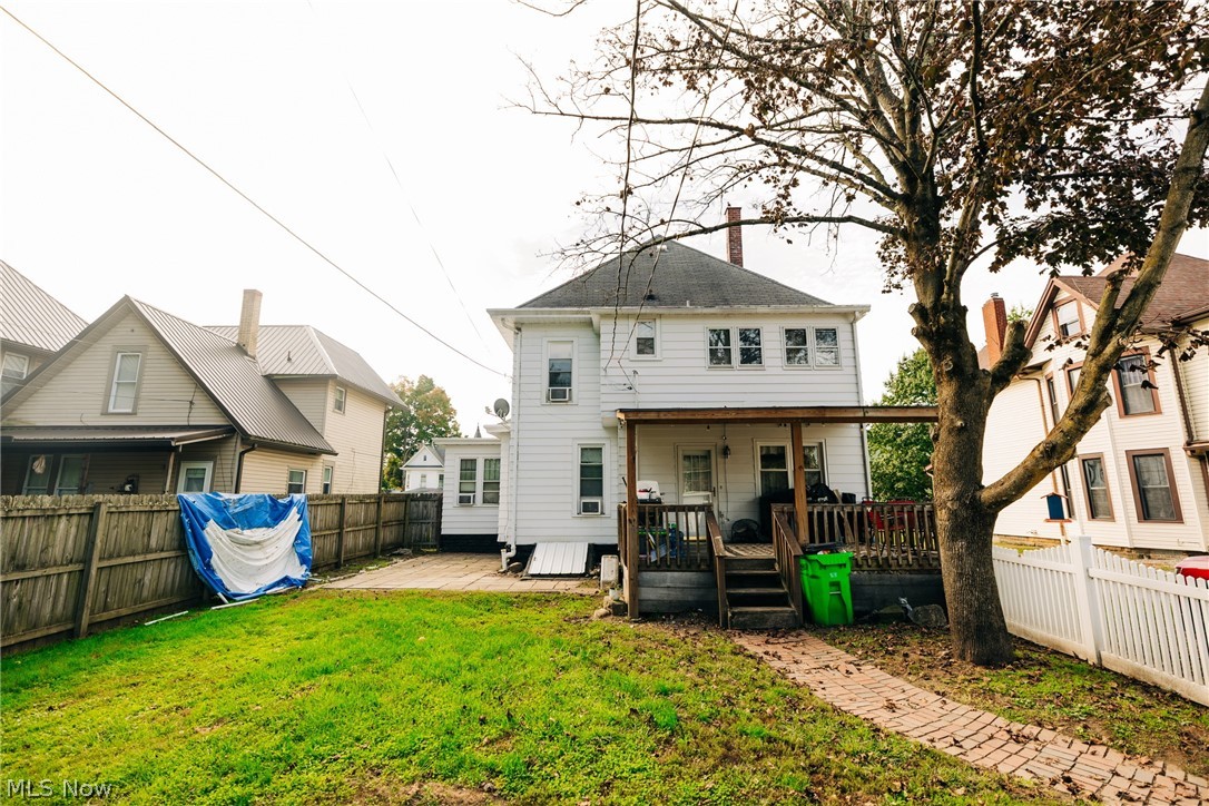 424 S 4th Street Coshocton OH 43812