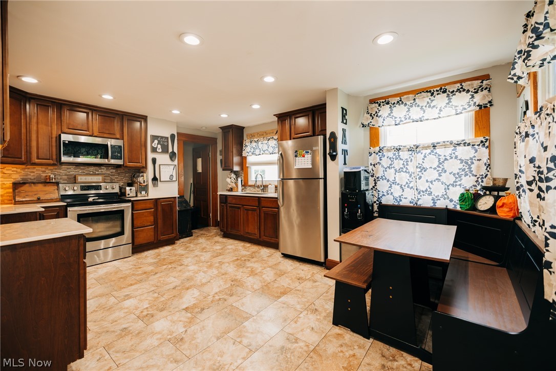424 S 4th Street Coshocton OH 43812