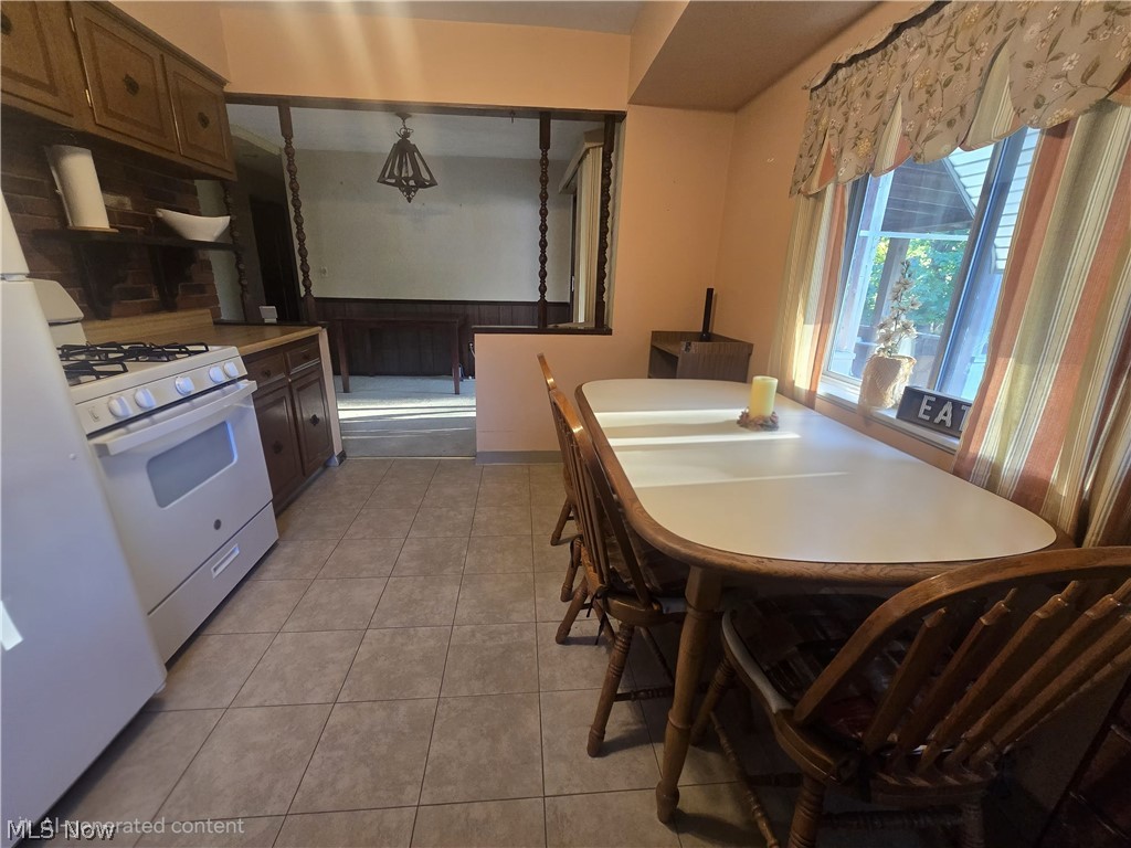 7670 Sleepy Hollow Drive Parma OH 44130