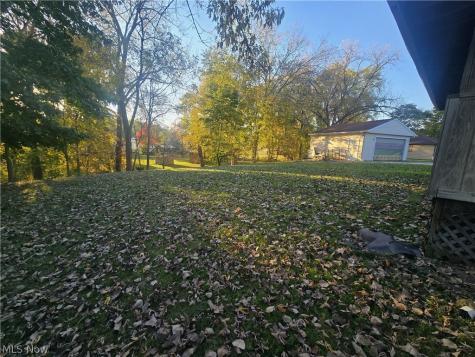 7670 Sleepy Hollow Drive Parma OH 44130