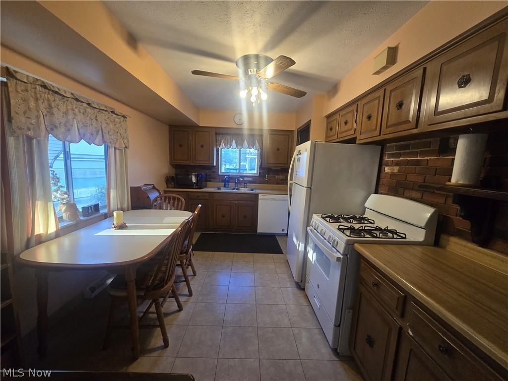 7670 Sleepy Hollow Drive Parma OH 44130