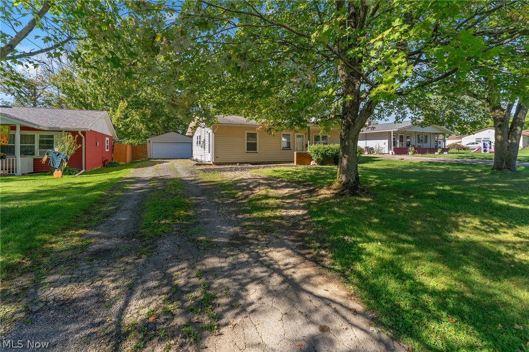 2531 Chestnut Street Girard OH 44420