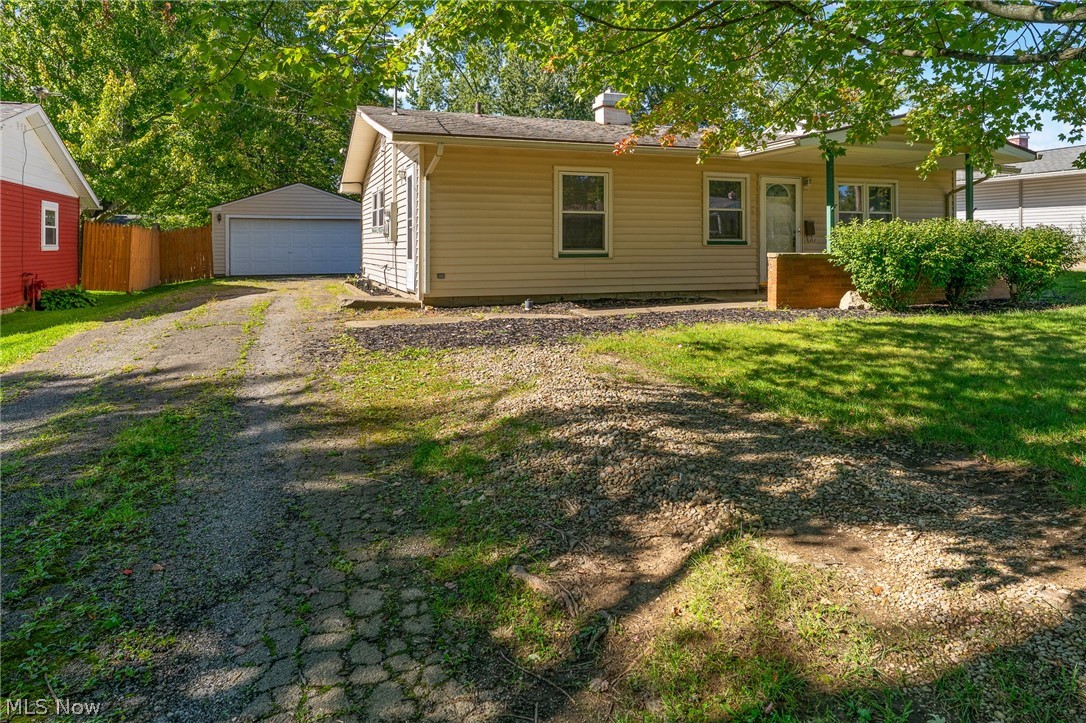 2531 Chestnut Street Girard OH 44420