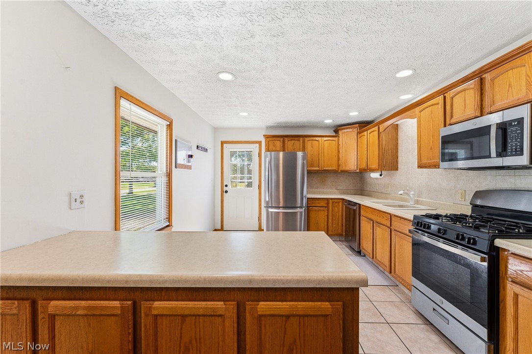 2531 Chestnut Street Girard OH 44420