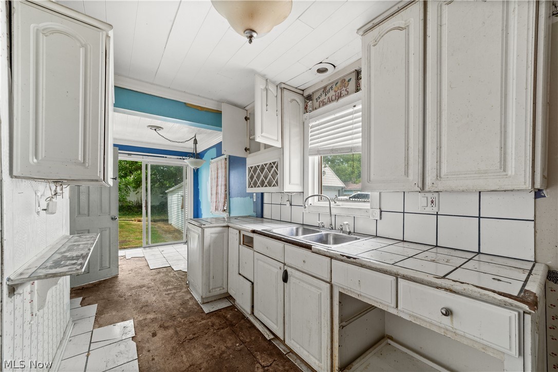3576 W 135th Street Cleveland OH 44111