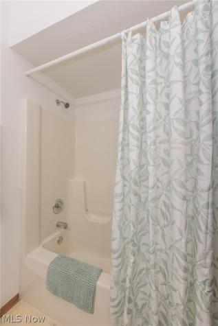 6624 Springdale Drive Middleburg Heights OH 44130