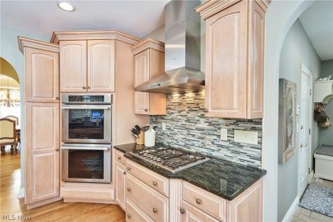 4705 Barnsleigh Drive Bath OH 44333