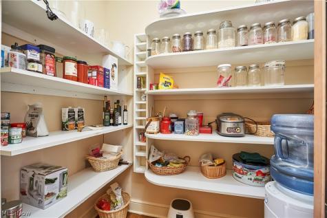 4705 Barnsleigh Drive Bath OH 44333