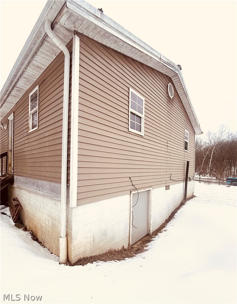 18371 Sugartree Road Kimbolton OH 43749