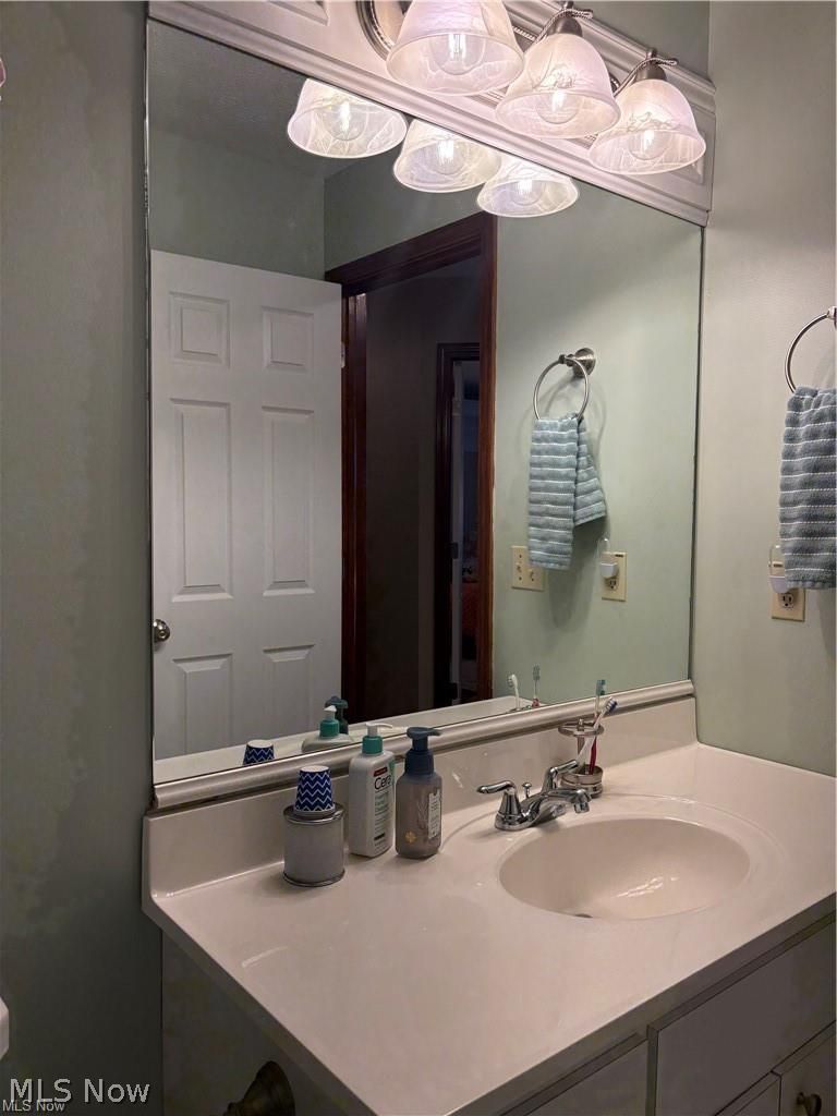 14193 Fernwood Circle Strongsville OH 44136