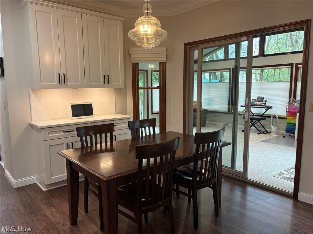 14193 Fernwood Circle Strongsville OH 44136
