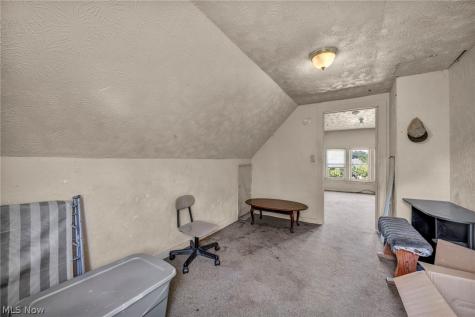 1716 Middle Avenue Elyria OH 44035