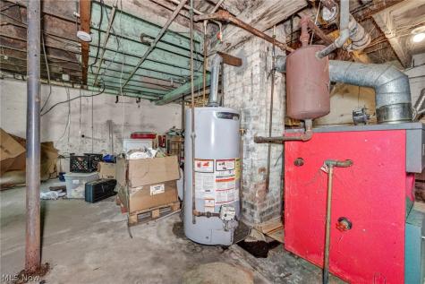 1716 Middle Avenue Elyria OH 44035