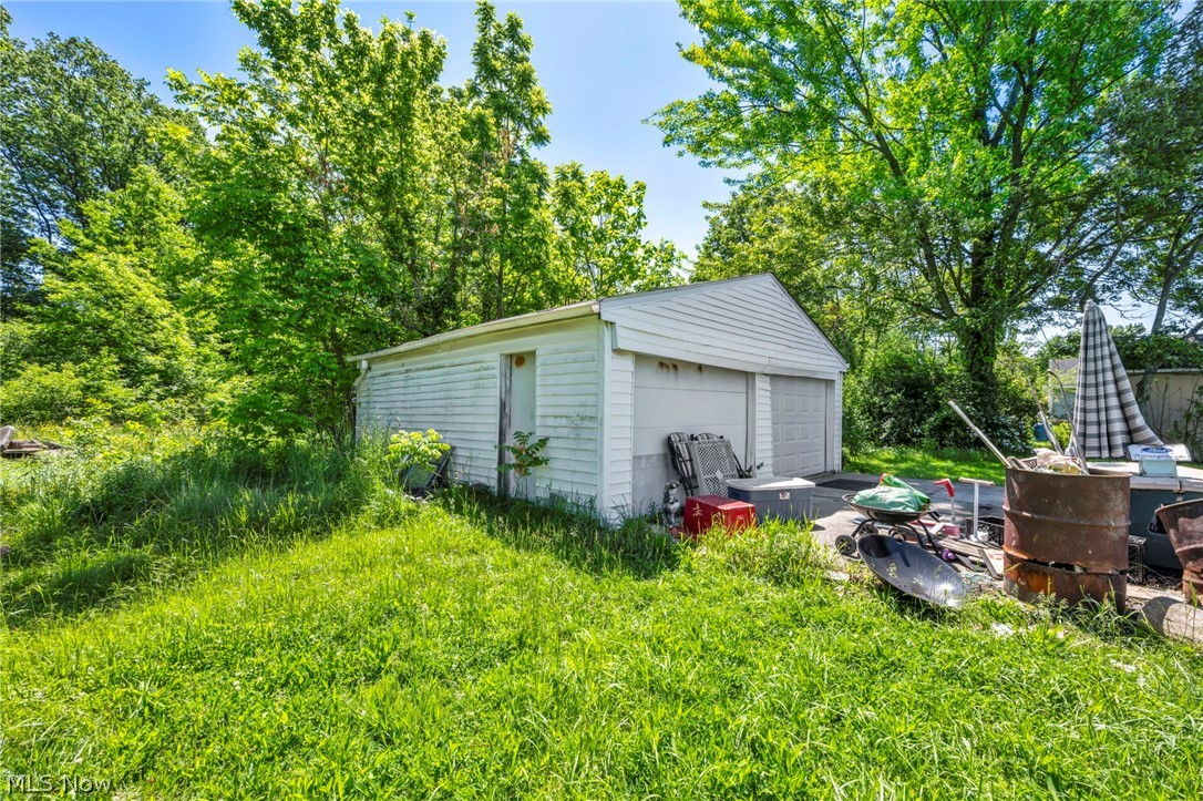 1716 Middle Avenue Elyria OH 44035